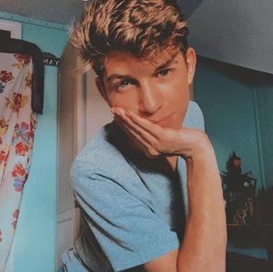 Meet your Posher, Ryan